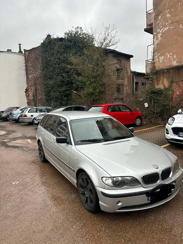 Gebraucht BMW 320 150 PS (110 kW) 2003 Kombi