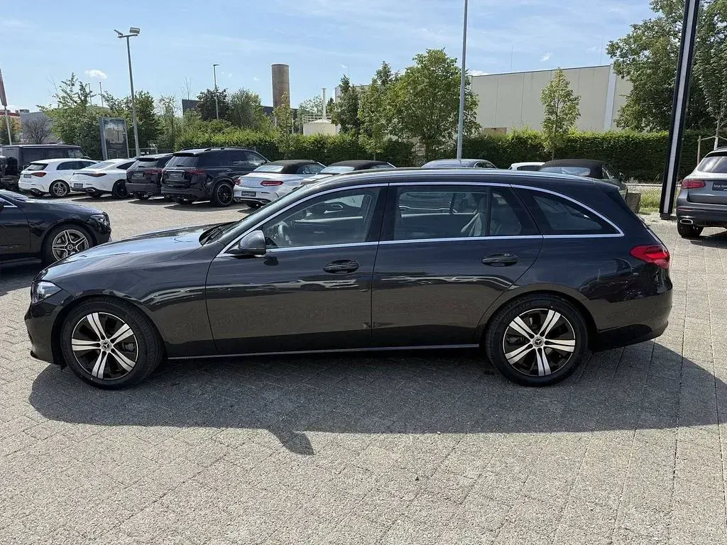 Gebraucht Mercedes C180 Avantgarde 170 PS (125 kW) 2025 Grau Kombi