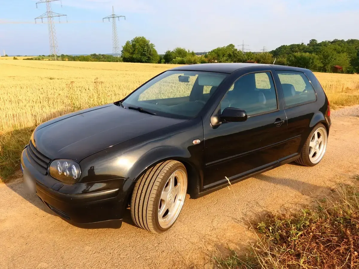 Gebraucht VW Golf III 150 PS (110 kW) 1999 Schwarz Kleinwagen