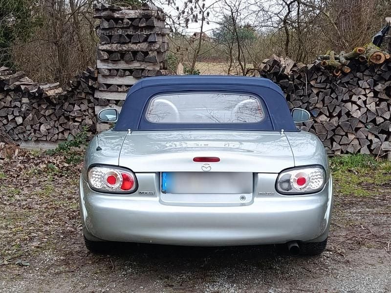 Gebraucht Mazda MX5 110 PS (80 kW) 2003 Silber Cabrio