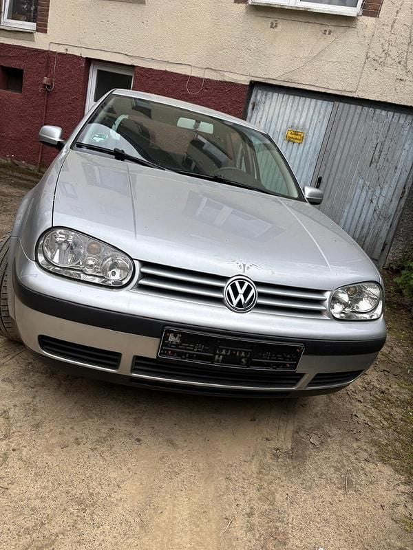 Gebraucht VW Golf IV 105 PS (77 kW) 2002 Silber Limousine