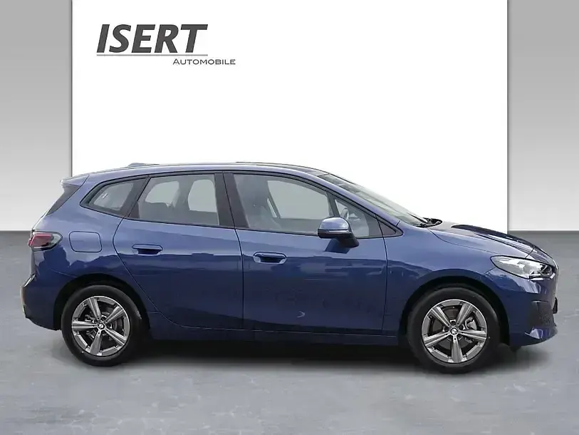 Gebraucht BMW 218 Luxury Line 136 PS (100 kW) 2024 Phytonicblau Coupé