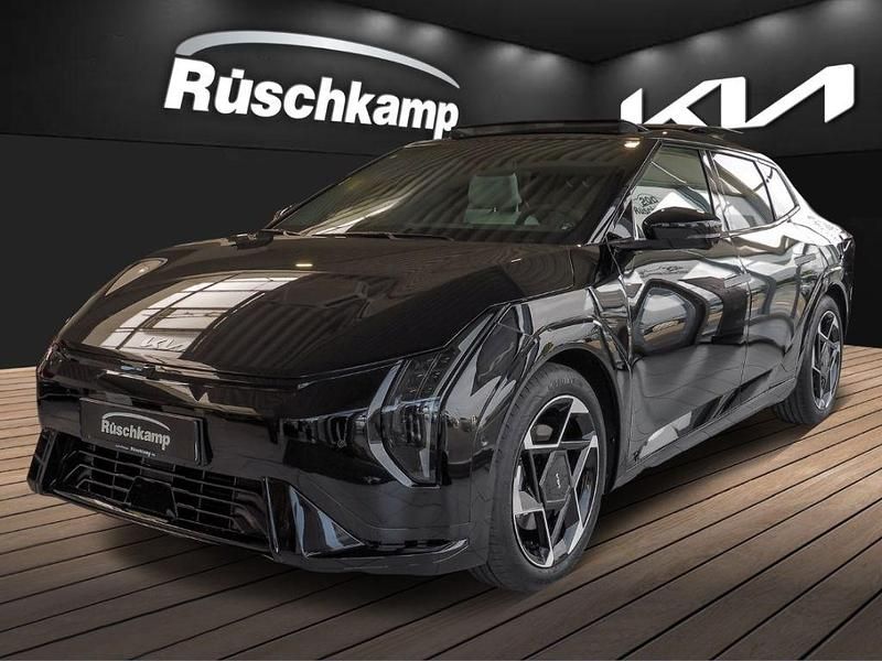 Neu Kia EV4 150 kW (204 PS) 2025 Schwarz Kleinwagen