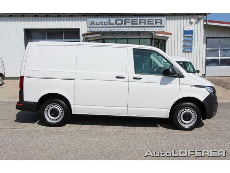 Gebraucht VW T6.1 150 PS (110 kW) 2020 Candyweiß Van