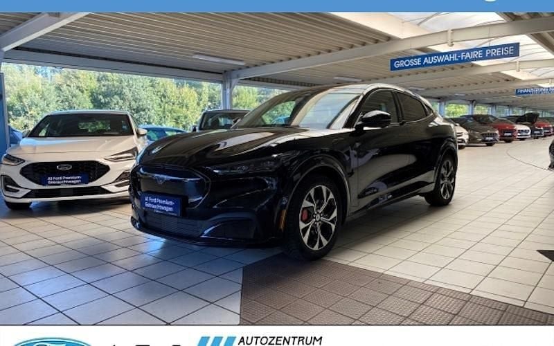 Gebraucht Ford Mustang Mach-E Extended Range 258 kW (351 PS) 2022 Schwarz SUV