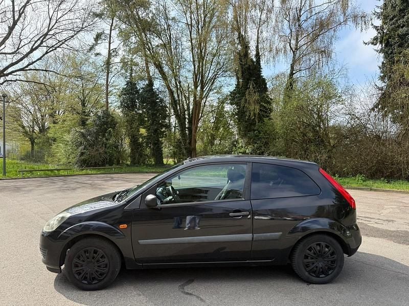 Gebraucht Ford Fiesta 82 PS (60 kW) 2006 Schwarz Kleinwagen
