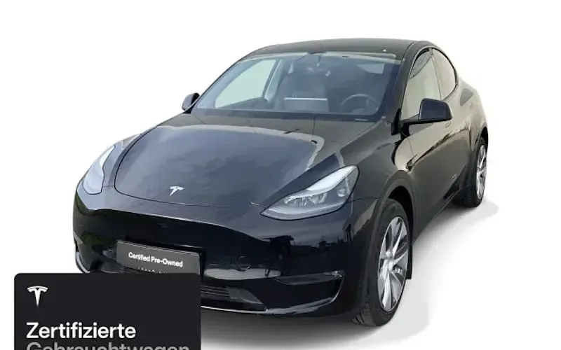 Second-hand Tesla Model Y 273 kW (372 CP) 2023 Negru SUV