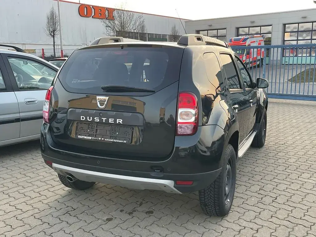 Używany Dacia Duster Prestige 125 KM (91 kW) 2018 Czarny SUV
