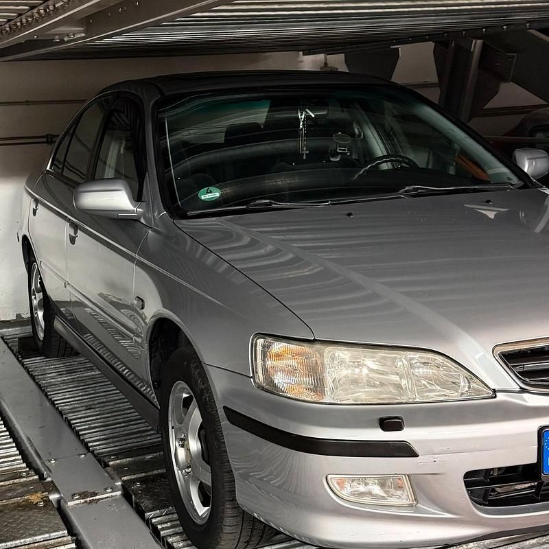 Gebraucht Honda Accord 2001 Silber Limousine
