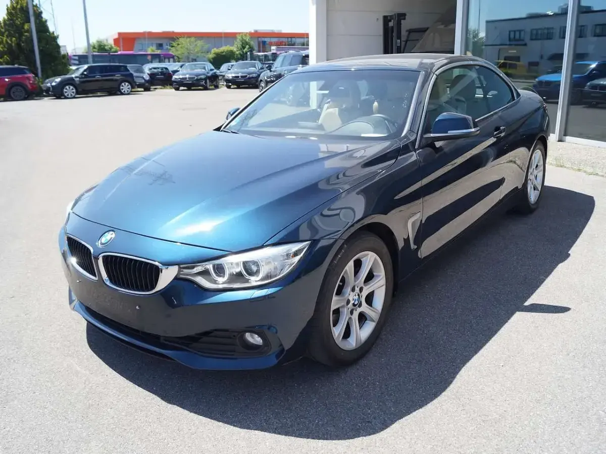 Gebraucht BMW 420 184 PS (135 kW) 2016 Midnightblue Cabrio