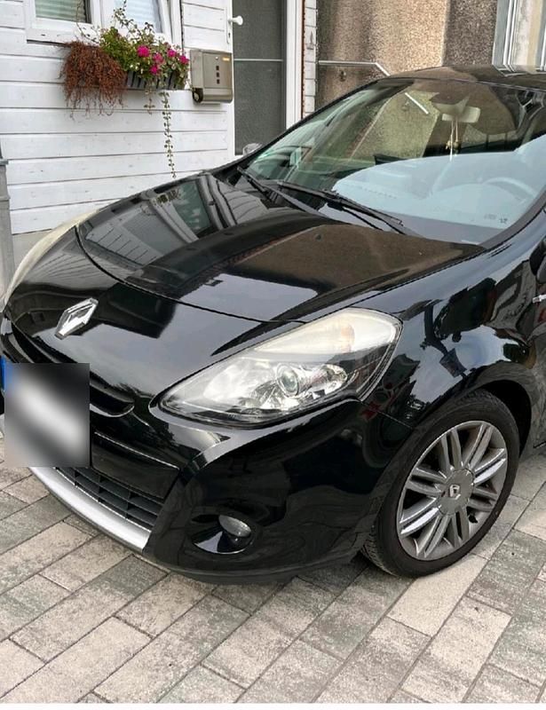 Gebraucht Renault Clio IV Night&Day 75 PS (55 kW) 2012 Schwarz Kleinwagen
