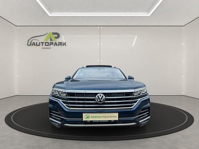 Gebraucht VW Touareg Elegance 286 PS (210 kW) 2019 Blau SUV
