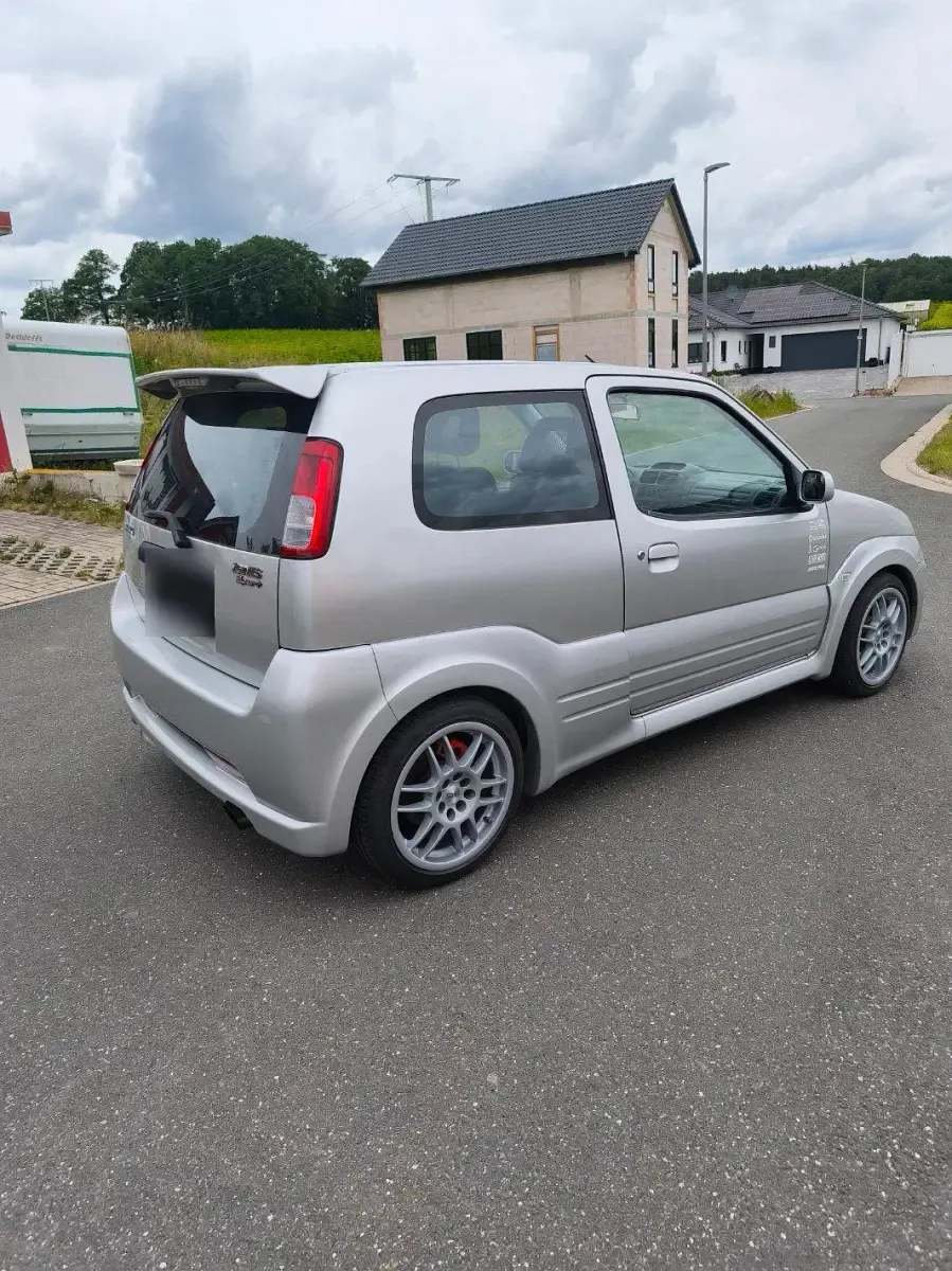 Gebraucht Suzuki Ignis Sport 109 PS (80 kW) 2003 Silber Kleinwagen