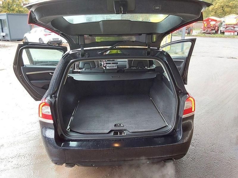 Gebraucht Volvo V70 181 PS (133 kW) 2015 Schwarz Kombi