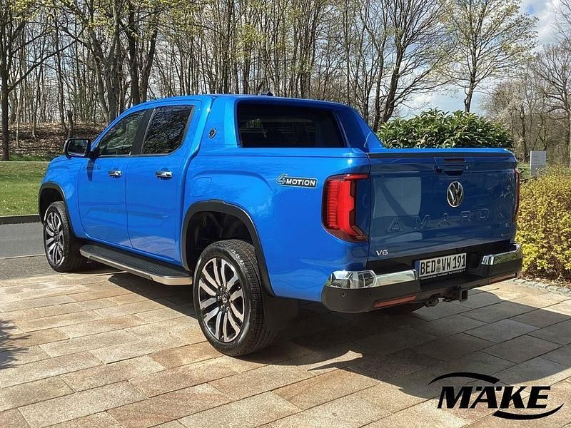 Gebraucht VW Amarok Aventura 241 PS (177 kW) 2024 Mid blue metallic Pickup