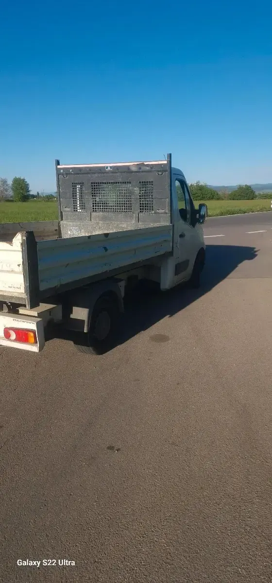Second-hand Renault Master 170 CP (125 kW) 2018 Alb Van
