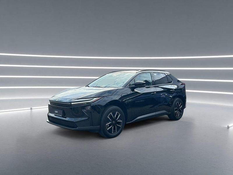 Neu Toyota bZ4X 164 kW (224 PS) 2026 Schwarz SUV