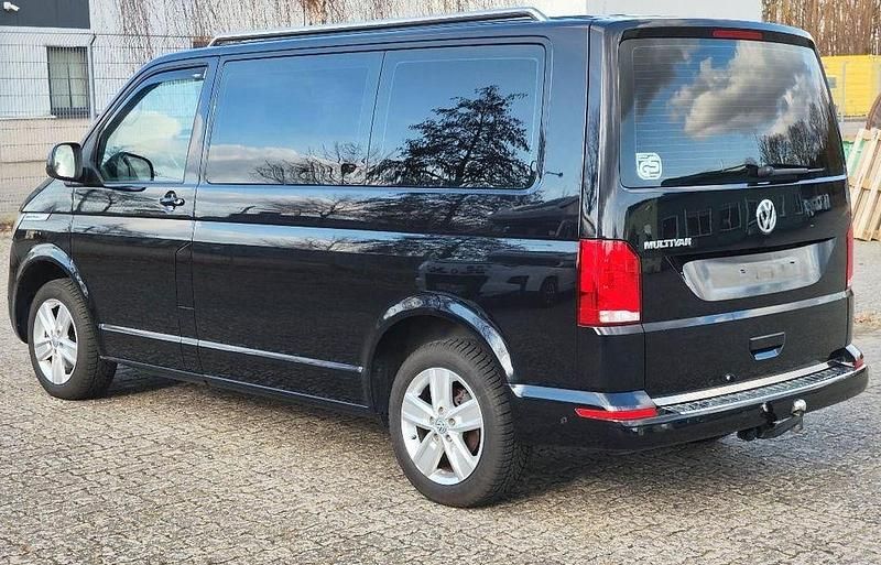 Gebraucht VW Multivan 150 PS (110 kW) 2021 Schwarz Van