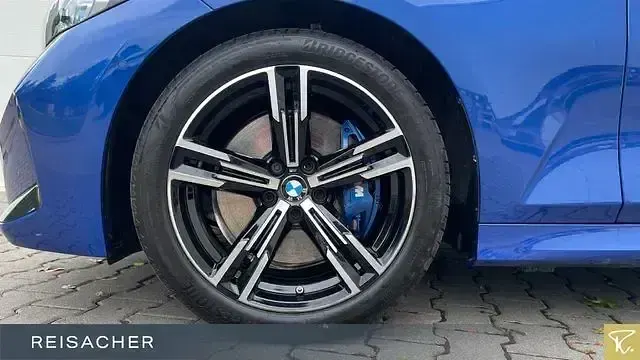 Gebraucht BMW M340 Efficient Dynamics 340 PS (250 kW) 2025 M portimao blau metallic Limousine