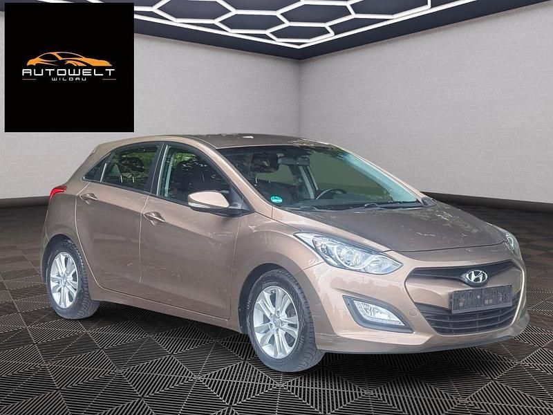 Gebraucht 2014 Hyundai i30 Edition Kleinwagen | 5.290 € (Guter Preis) - Bild 1/4