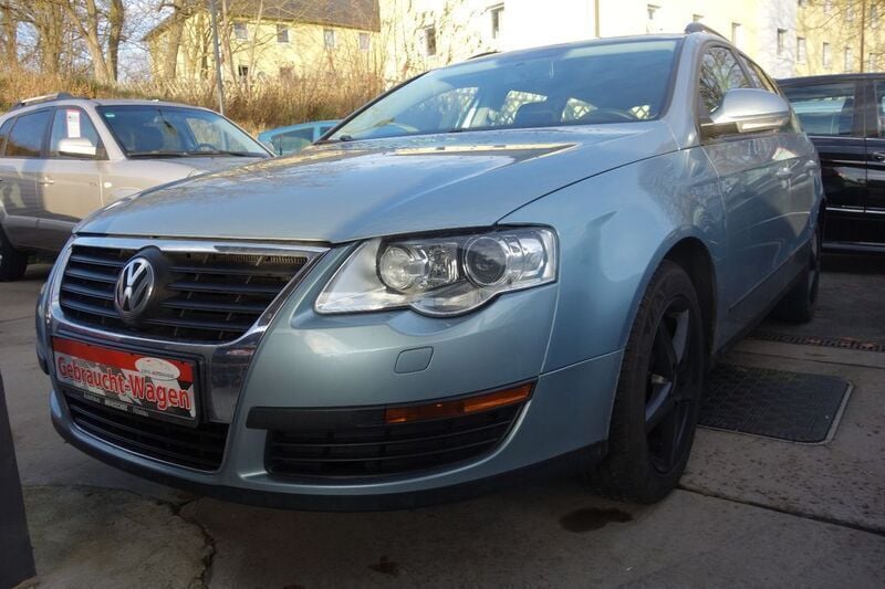 Blau Gebraucht 2008 VW Passat Trendline Kombi | 1.590 € (Superpreis) - Bild 1/4