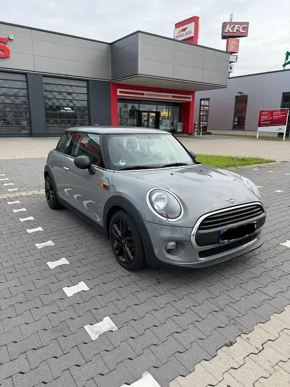 Gebraucht Mini ONE 102 PS (75 kW) 2018 Grau Kleinwagen
