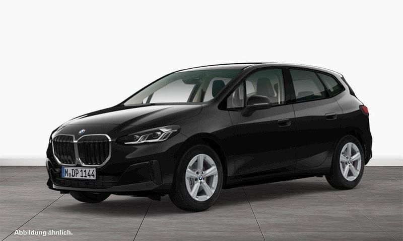 Saphirschwarz Gebraucht 2025 BMW 216 Active Tourer Van / Kleinbus | 28.390 € (Fairer Preis) - Bild 1/3