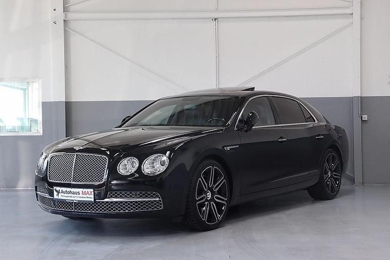 Schwarz Gebraucht 2015 Bentley Flying Spur Mulliner Limousine | 99.990 € - Bild 1/4