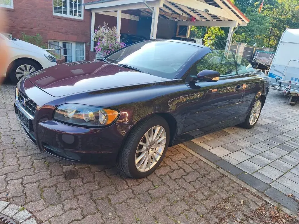Gebraucht Volvo C70 Momentum 140 PS (102 kW) 2006 Violett Cabrio