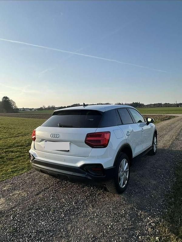 Gebraucht Audi Q2 Advanced 116 PS (85 kW) 2024 Weiß SUV