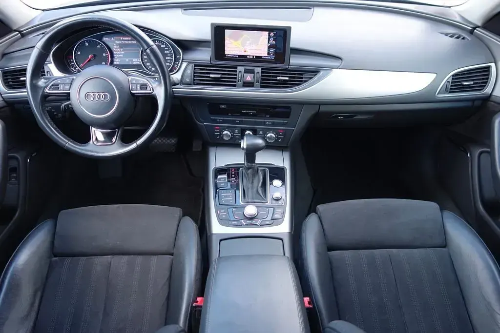 Gebraucht Audi A6 Sport 177 PS (130 kW) 2013 Grau Kombi