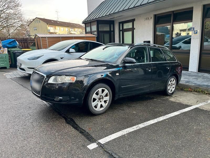 Blau Gebraucht 2005 Audi A4 Kombi | 1.650 € (Guter Preis) - Bild 1/2