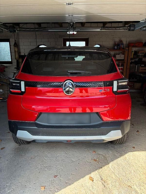 Gebraucht Citroën e-C3 83 kW (113 PS) 2025 Rot Kleinwagen