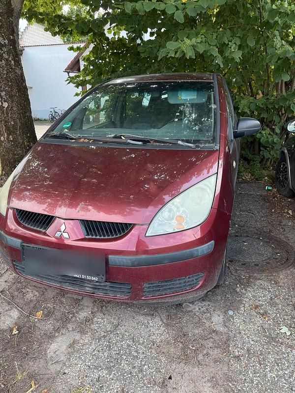 Rot Gebraucht 2006 Mitsubishi Colt Kleinwagen | 999 € - Bild 1/4