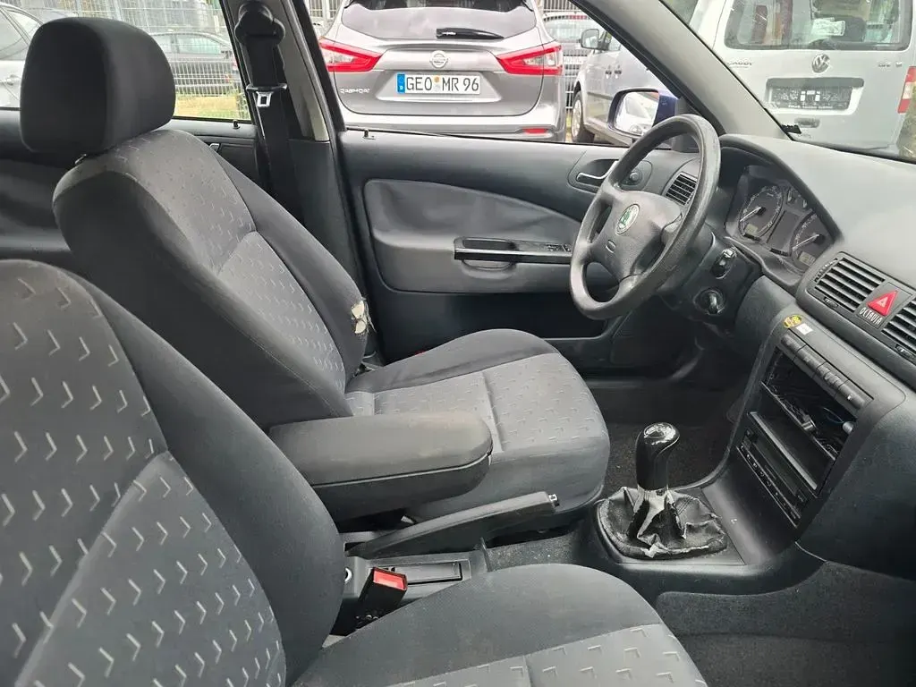 Gebraucht Skoda Octavia 116 PS (85 kW) 2004 Blau Limousine