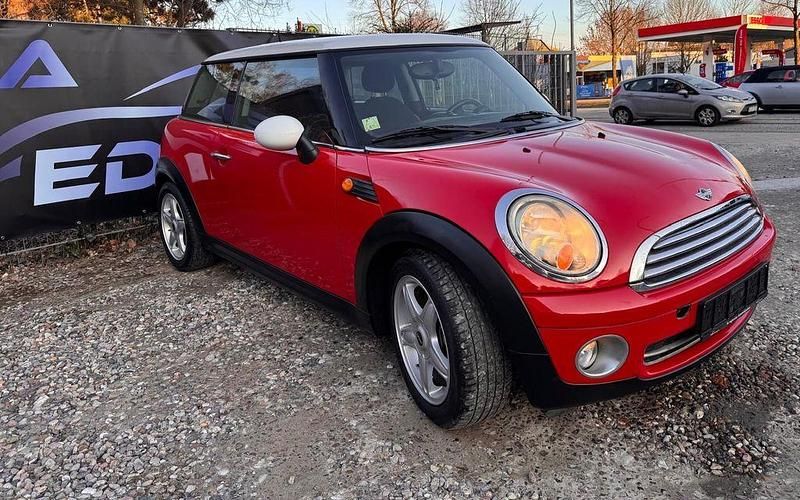 Usata Mini Cooper 120 CV (88 kW) 2006 Rosso Utilitaria