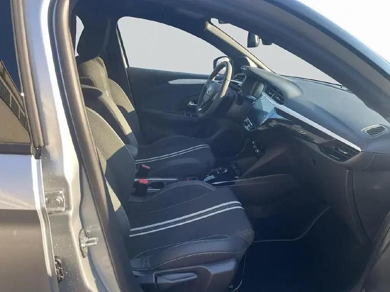 Gebraucht Opel Corsa 131 PS (96 kW) 2025 Grau/silber metallic Limousine
