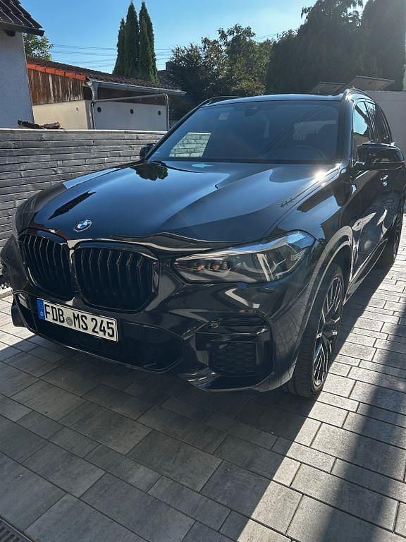 Schwarz Gebraucht 2023 BMW X5 M Sport SUV | 62.900 € (Superpreis) - Bild 1/4