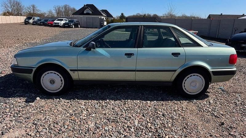 Gebraucht Audi 80 116 PS (85 kW) 1992 Grün Limousine