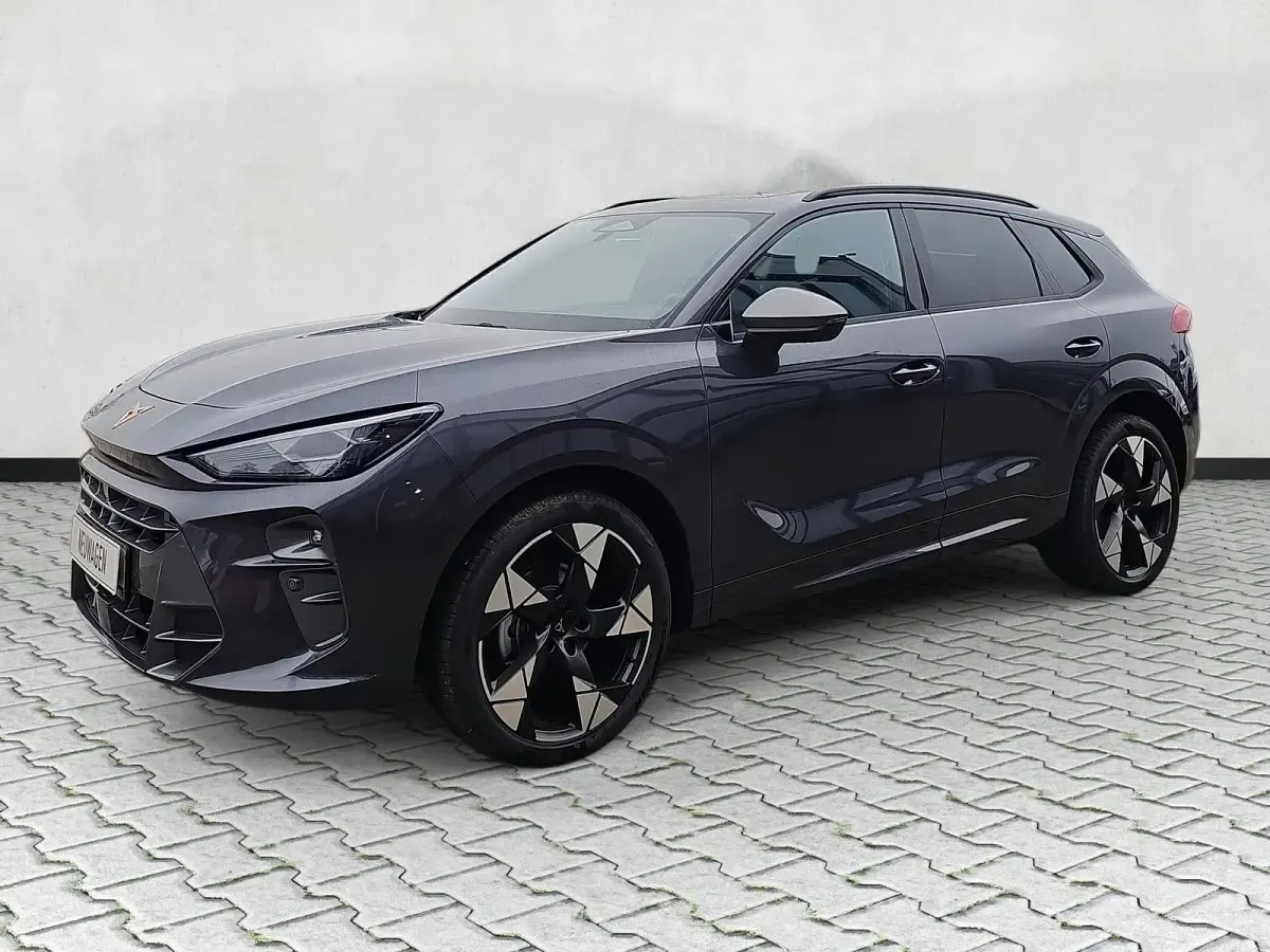 Neu Cupra Terramar 150 PS (110 kW) 2025 Dark void SUV