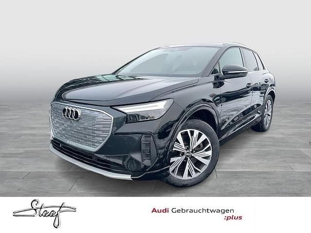 Gebraucht Audi Q4 e-tron Advanced 150 kW (204 PS) 2022 Mythosschwarz metallic SUV