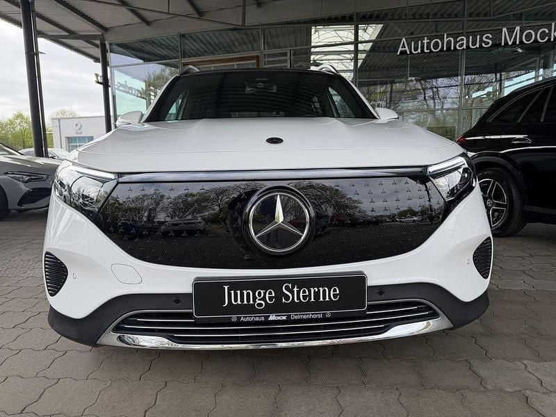 Second-hand Mercedes EQB250+ Advanced Plus 139 kW (190 CP) 2025 Alb SUV