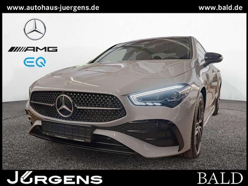 Manufaktur lack manufaktur alp Gebraucht 2025 Mercedes CLA220 AMG Limousine | 47.880 € - Bild 1/4
