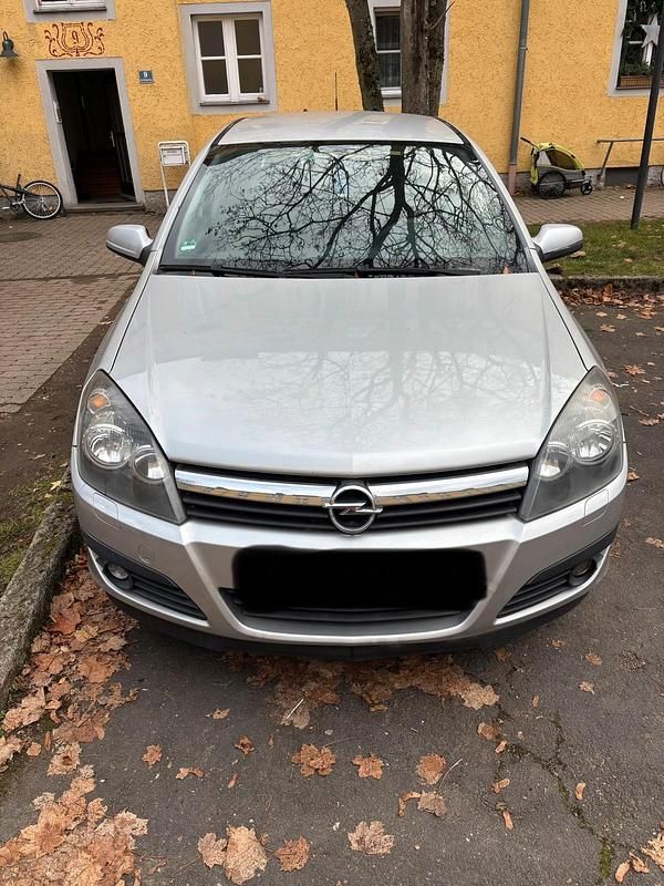 Grau Gebraucht 2006 Opel Astra Kleinwagen | 1.749 € (Fairer Preis) - Bild 1/4