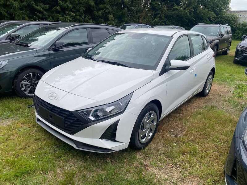 Atlas white Neu 2025 Hyundai i20 Select Limousine | 21.490 € (Teuer) - Bild 1/4
