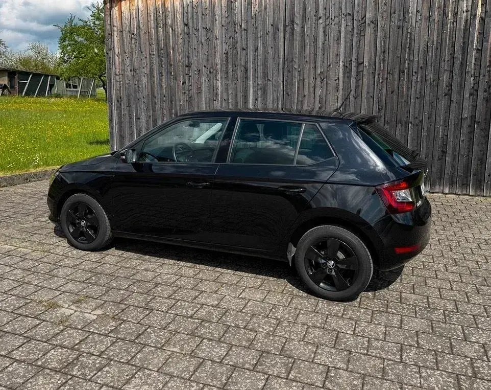 Gebraucht Skoda Fabia 95 PS (69 kW) 2000 Schwarz Kleinwagen