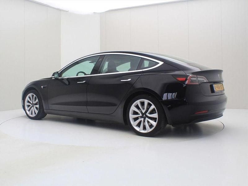 Gebraucht Tesla Model 3 Standard Range 225 kW (306 PS) 2020 Schwarz Limousine