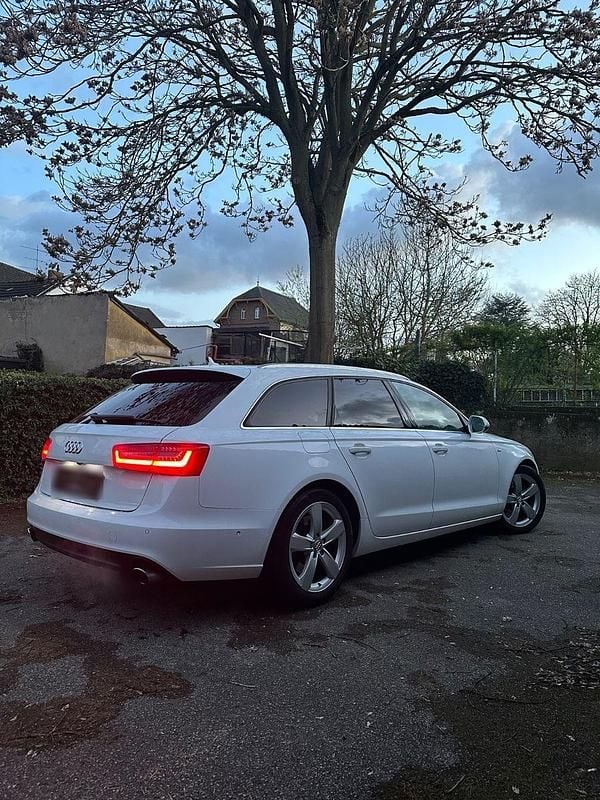 Gebraucht Audi A6 S-Line 313 PS (230 kW) 2012 Weiß Kombi