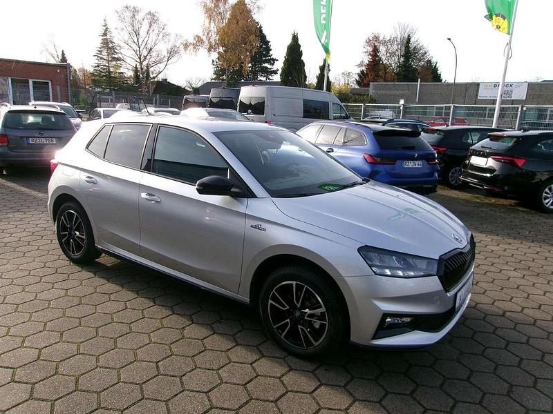 Neu Skoda Fabia Monte Carlo 116 PS (85 kW) 2025 Brilliantsilber metallic Kleinwagen