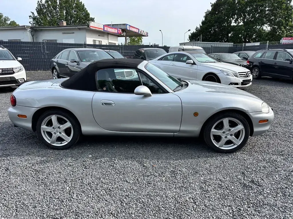 Gebraucht Mazda MX5 110 PS (80 kW) 1999 Silber Cabrio
